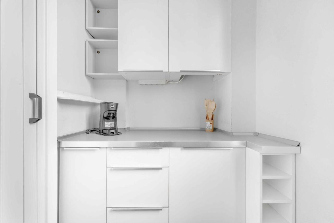 Mi8 -10 Minutes From The Duomo- Large Apartment Милан Экстерьер фото
