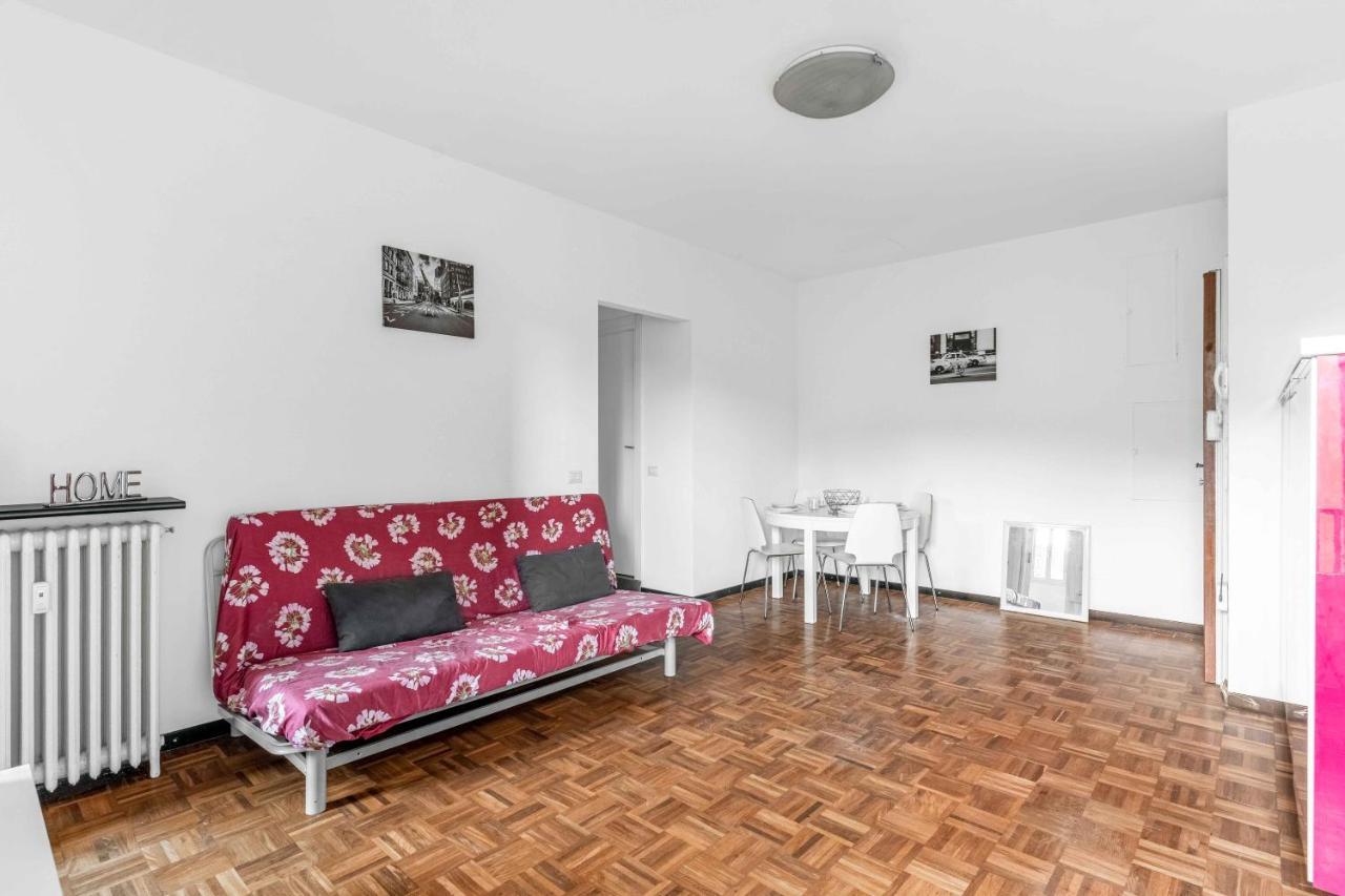 Mi8 -10 Minutes From The Duomo- Large Apartment Милан Экстерьер фото